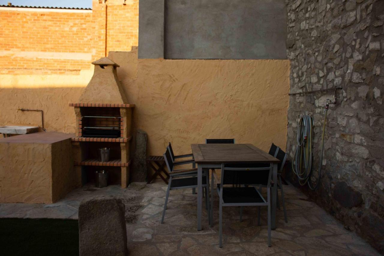 Cal Padrí del Macareno Vila Penellas Exterior foto